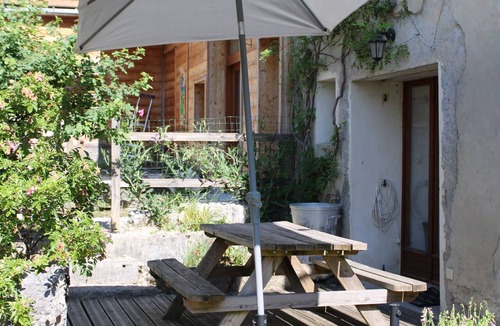 Lans-en-Vercors House | Farmhouse: Authenticity and the Art of Living