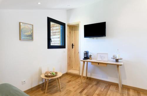 Quaix-en-Chartreuse Bed & Breakfast | Fenêtre sur le Neron