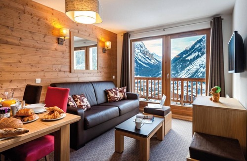 Pralognan-la-Vanoise Apartment | Fitness, swimming pool, tv, ski locker, 58-71m², Pralognan-la-Vanoise