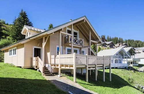 Flaine Ski Chalet | Flaine Hameau Chalets - maeva Home - Chalet 7 Rooms 12 People - Prestige