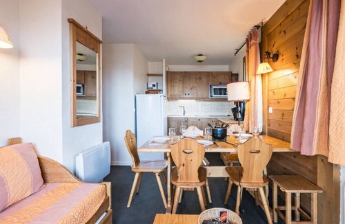 Le Corbier Apartment | 🏔 For rent - Apartment (2 rooms- 6 pers) in the heart of Les Sybelles at Le Corbier!