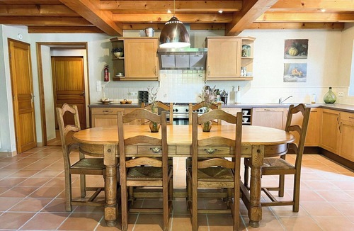 Saint-Cernin-de-Labarde House | Forest-edge barn near medieval Issigeac