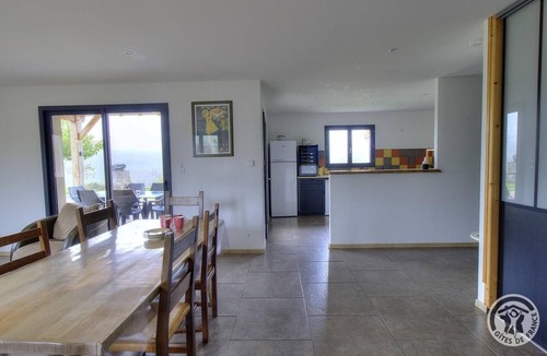 Saint-Laurent-d'Oingt House | Nest seen Nest known - VAL D'OINGT