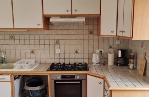 Golfech Apartment | Fully equipped detached house, on a beautiful estate.
