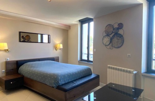 Montlucon Apartment | Fully equipped studio in city center, FREE WIFI