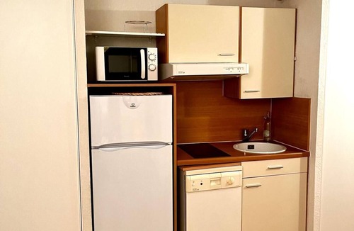Enveitg Apartment | Fully equipped studio with swimming pool, gym and large green spaces.