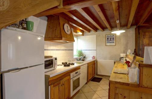 Saint-Bonnet-le-Courreau House | Gîte chaleureux dans parc naturel avec animaux admis et confort moderne - FR-1-496-28