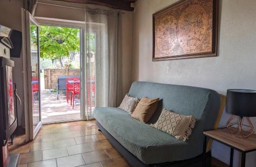 Faugeres House | Gîte du tilleul - 3 étoiles - domaine de l'olivier