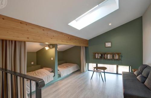 Chazelles-sur-Lyon House | Gîte familial spacieux et lumineux à Chazelles-sur-Lyon - FR-1-496-203