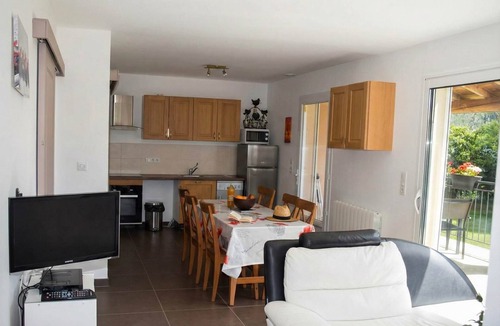 Ailhon House | GÎte Les Cerisiers, 3 stars