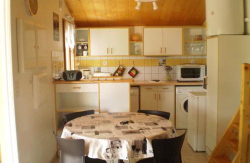 Montmurat House | Gîte les Roziers
