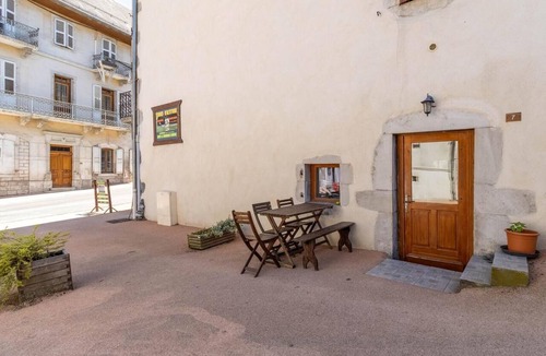 Le Chatelard House | Gite GRENETTE - La compagnie du Bourg