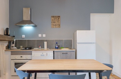 Chauzon Apartment | Gîte "Le Piscounil" with Shared Pool, Wi-Fi and Air Conditioning