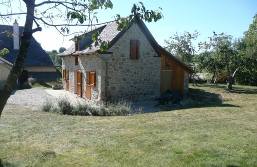 Leucamp Cottage | Gite Leucamp, 2 bedrooms, 4 persons