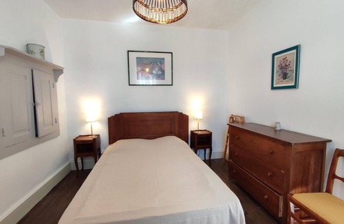 Vic-sur-Cere Cottage | Gite Vic-sur-Cère, 3 bedrooms, 6 persons