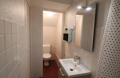 Vic-sur-Cere Cottage | Gite Vic-sur-Cère, 4 bedrooms, 8 persons
