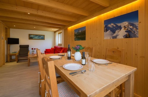 Argentiere Apartment | Grand Roc A218 150m from Slopes, View & Parking, Argentière (Chamonix), France