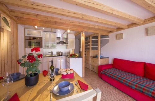 Argentiere Apartment | Grand Roc C112 from Slopes 280m, Mont-Blanc View, Parking & WiFi - Happy Rentals