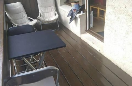 Valloire Apartment | Ground floor, balcony, parking, tv, ski locker, 32m², Valloire