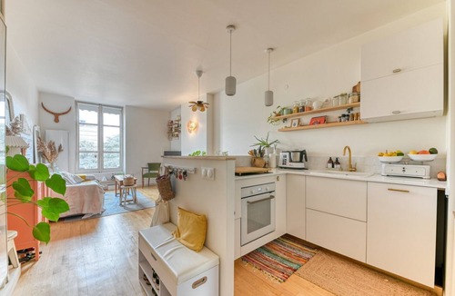 Voltaire - Saint Amour Apartment | GuestReady - Stylish Escape in the heart of Lyon