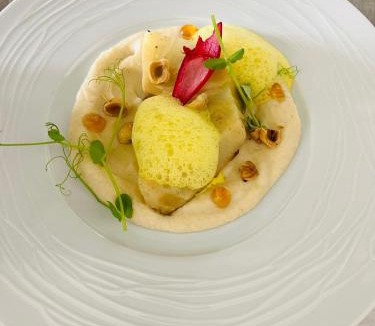 Roannes-Saint-Mary Hotel | Hôtel Le Castanea Entre Aurillac et Marcolès Auvergne