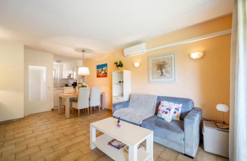 Antibes Apartment | Hello Côte D'Azur - 2 bedroom apartment with balcony close to the sea