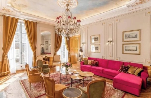 Quartier Sainte-Avoye Apartment | Historic Splendour in Le Marais – A Rare 5-Bedroom Parisian Apartment