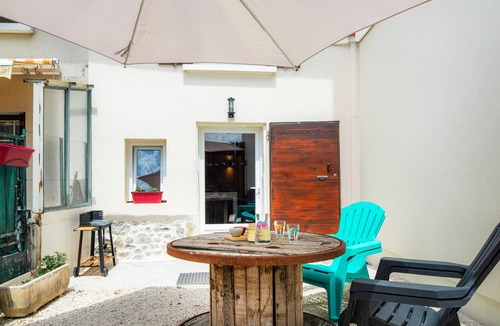 Voiron House | Holiday Home 'La Margotte' with Private Terrace, Garden & Wi-Fi