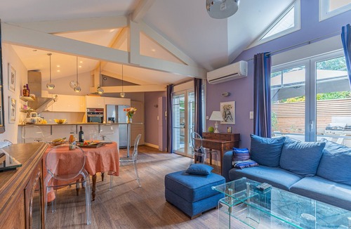 Le Moulleau House | Holiday Home "Maison Le Moulleau" with Private Terrace & Wi-Fi