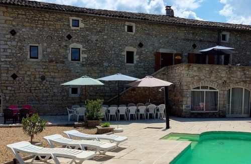 Saint-Alban-sous-Sampzon House | Homerez - Amazing house for 20 ppl. with shared pool and terrace at Grospierres