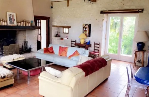 Fauroux Villa | Homerez - Big villa for 12 ppl. with swimming-pool and terrace at Fauroux