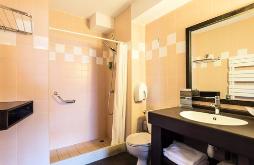Val Claret Hotel | Hotel Tignes Le Diva - Breakfast - Classic Room 3 Adults