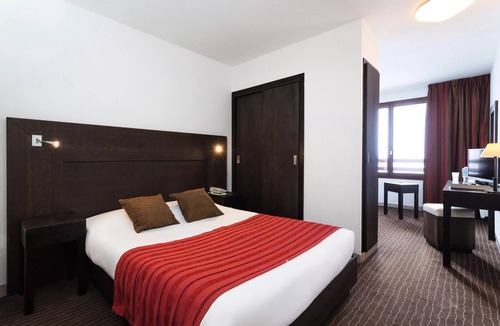 Val Claret Hotel | Hotel Tignes Le Diva - Breakfast - Classic room 2 Adults and 2 Children