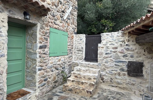 Vailhan Cottage | House in a charming village in the countryside, near the Olivettes Dam