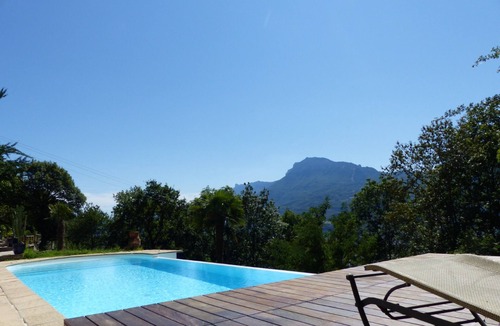 Saint-Martin-le-Vinoux House | House "Saint Martin Le Vinoux" with Mountain View, Sauna & Wi-Fi