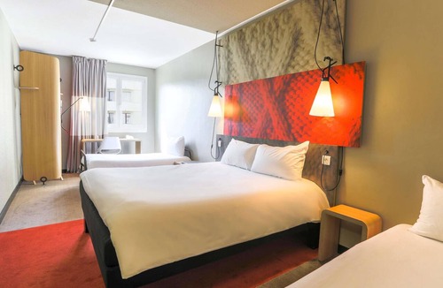 Saint-Etienne Hotel | ibis Saint-Étienne - La Terrasse