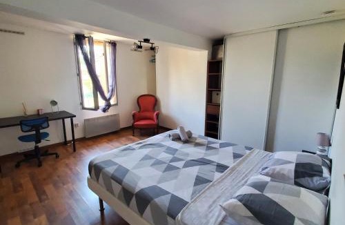 L'Isle-Jourdain Hostel | Idéales Chambres meublées pour formation et mission pro