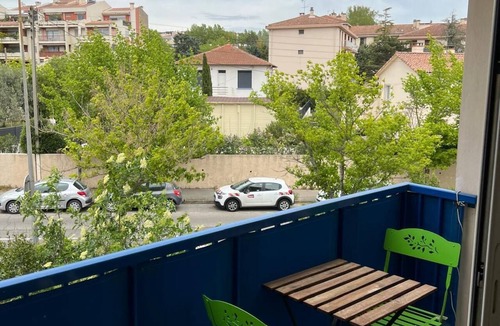 Sud Apartment | In a quiet location just 5 minutes from downtown, a bright apartment in Aix-en-Provence