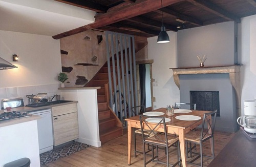 Ordilly House | La maison de Popey - 85 m² gîte in a quiet location, ideal for families & travellers