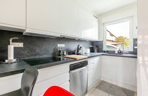 Chilly-Mazarin House | La Maison Mazarin - Detached house near the city center, cinema and Orly Airport