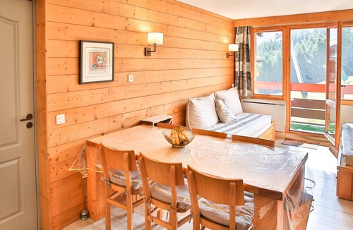 Bellentre Apartment | ❄️ La Plagne–Les Coches ❄️ Sleeps 6 2BR + cabin 2BA Ski-in/ski-out ⛷️