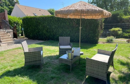 Chartrettes Apartment | La Suite D'amour et Détente Jacuzzi et Sauna