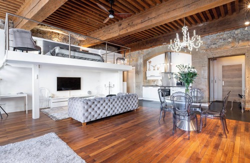 Bellecour - Hotel Dieu Apartment | La Suite Mercière - Luxury loft in the center of town