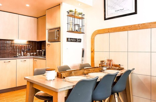 Flaine Apartment | Large 2-Bedroom Renovated Apartment, Centre of Flaine Foret