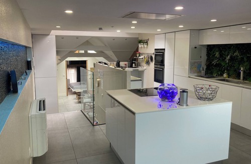 Annecy Old Town Apartment | LE COCON DE NOTRE DAME "LOFT" apartment 140M2