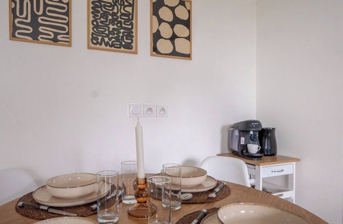 Saint-Priest Apartment | Le Cocon de Saint Priest - T2 Balcony & Terrace