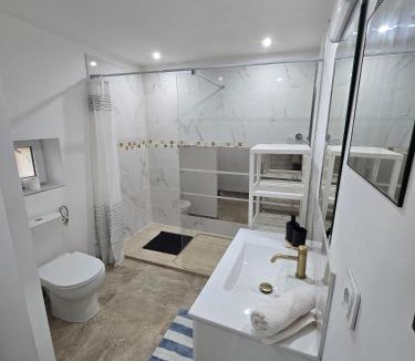 Piolenc House | Le Cocon du Mas