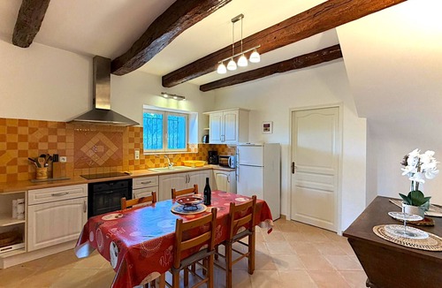 Vinsobres Apartment | "Le Colombier" 3★ Air-Conditioned Vacation Rental - Peace and Nature in the Heart of the Vineyards