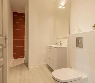 Castelsarrasin Apartment | LE CORAIL - 1 chambre, idéal couple, parking, 10min Canal du Midi