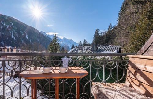 Argentiere Apartment | Le Cristal MT10 - Central Apartment - Close to ski lift - FreeParking & Pool